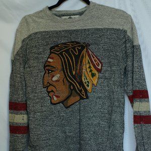 Heathered Grey Blackhawks Long Sleeve Sweater Size Small